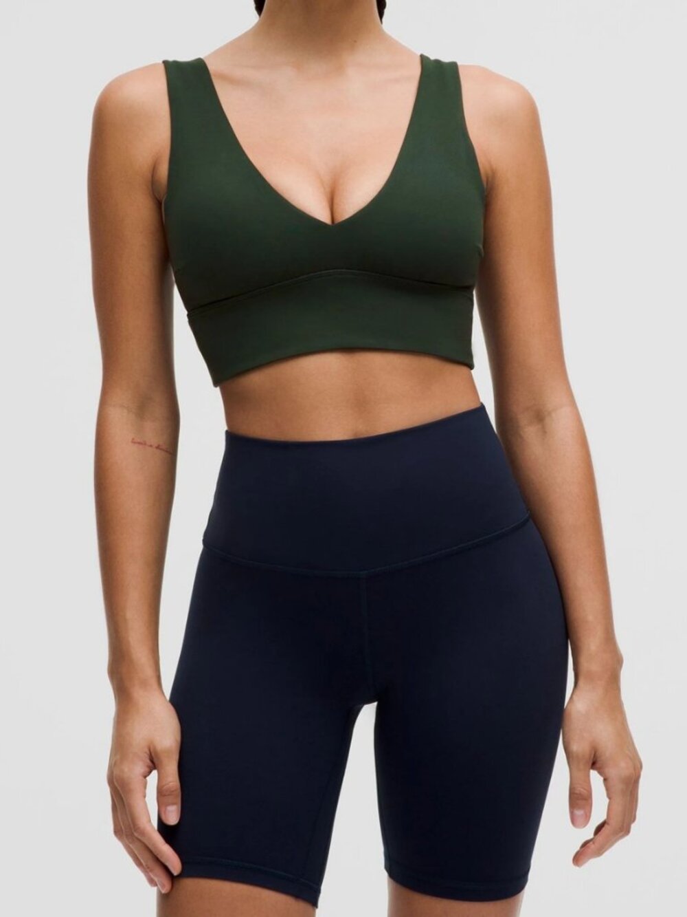 lululemon Align™ V-Neck Bra Rainforest Green Size 8